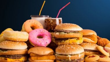 O mal que junk food faz à sua saúde