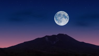 Lua Cheia em Gêmeos — 08 de dezembro de 2022